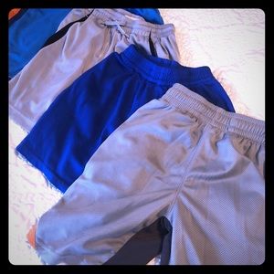 4 pairs of boys 4/5 shorts